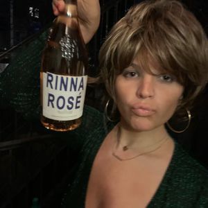 Meet your Posher, Merey